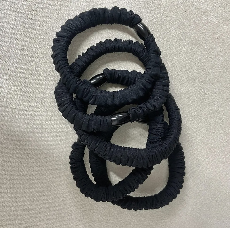 規格品の氷糸のシュシュは韓国の東大門の同じタイプのマスクの輪のシワの高い馬尾の団子の髪の輪の高い弾力性です。|undefined