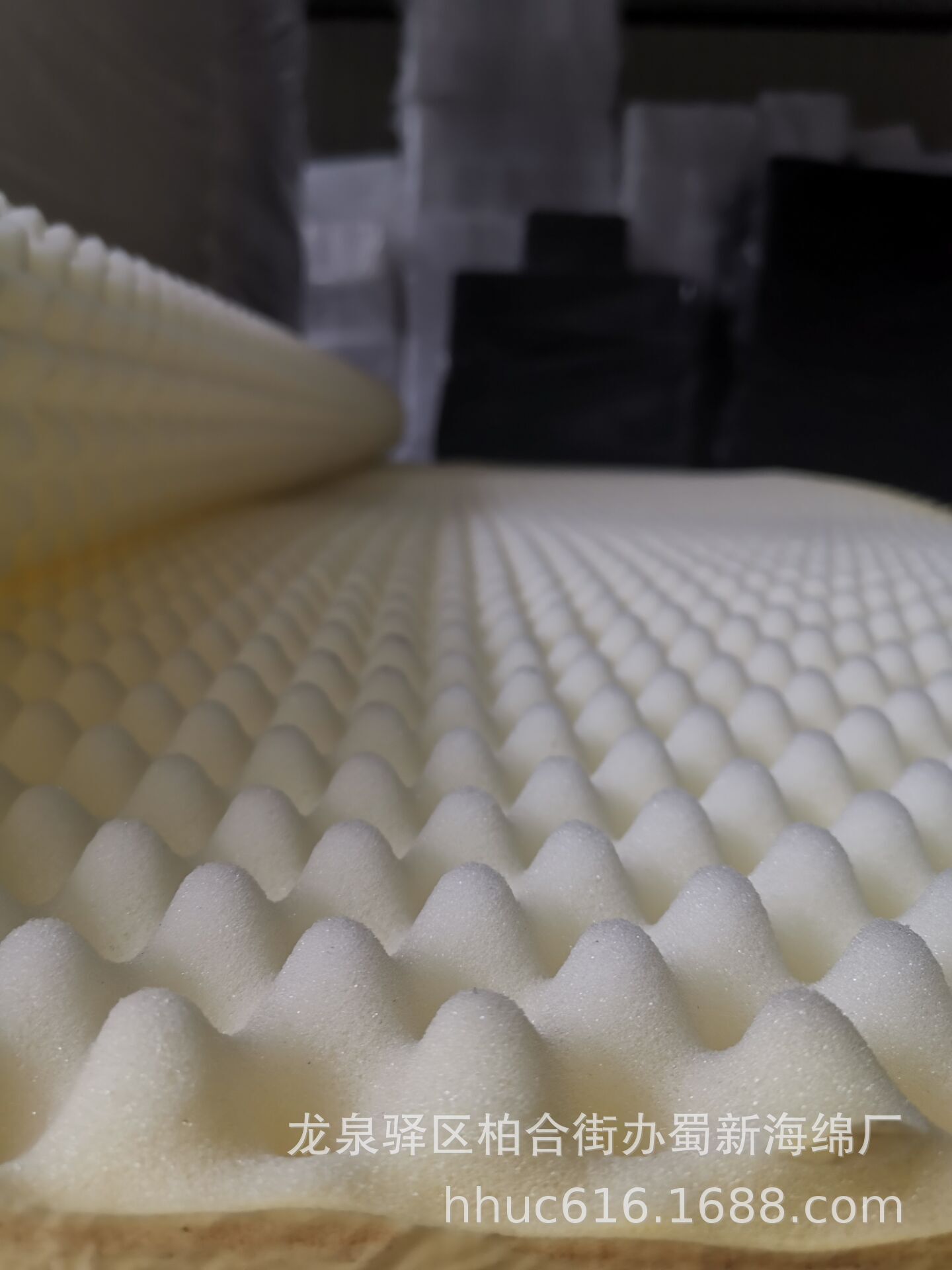 黄色阻燃波浪型吸音海绵 设备房波峰消音海绵 KTV静音波纹海绵