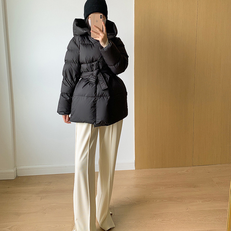 Waist-Slimming Down Jacket For Women, Hooded Short Style, 90% White Duck Down, Thickened, High-End Feel, Elegant Winter_voghion.com