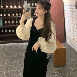 法式复古春秋新款赫本小黑裙金丝绒连衣裙女法式v领泡泡袖中长裙