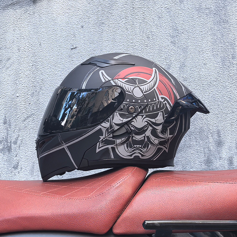 Casco de motocicleta Orz, casco, casco, doble lente, cola grande, motocicleta, casco de carrera, casco, hombres y mujeres, calor de invierno