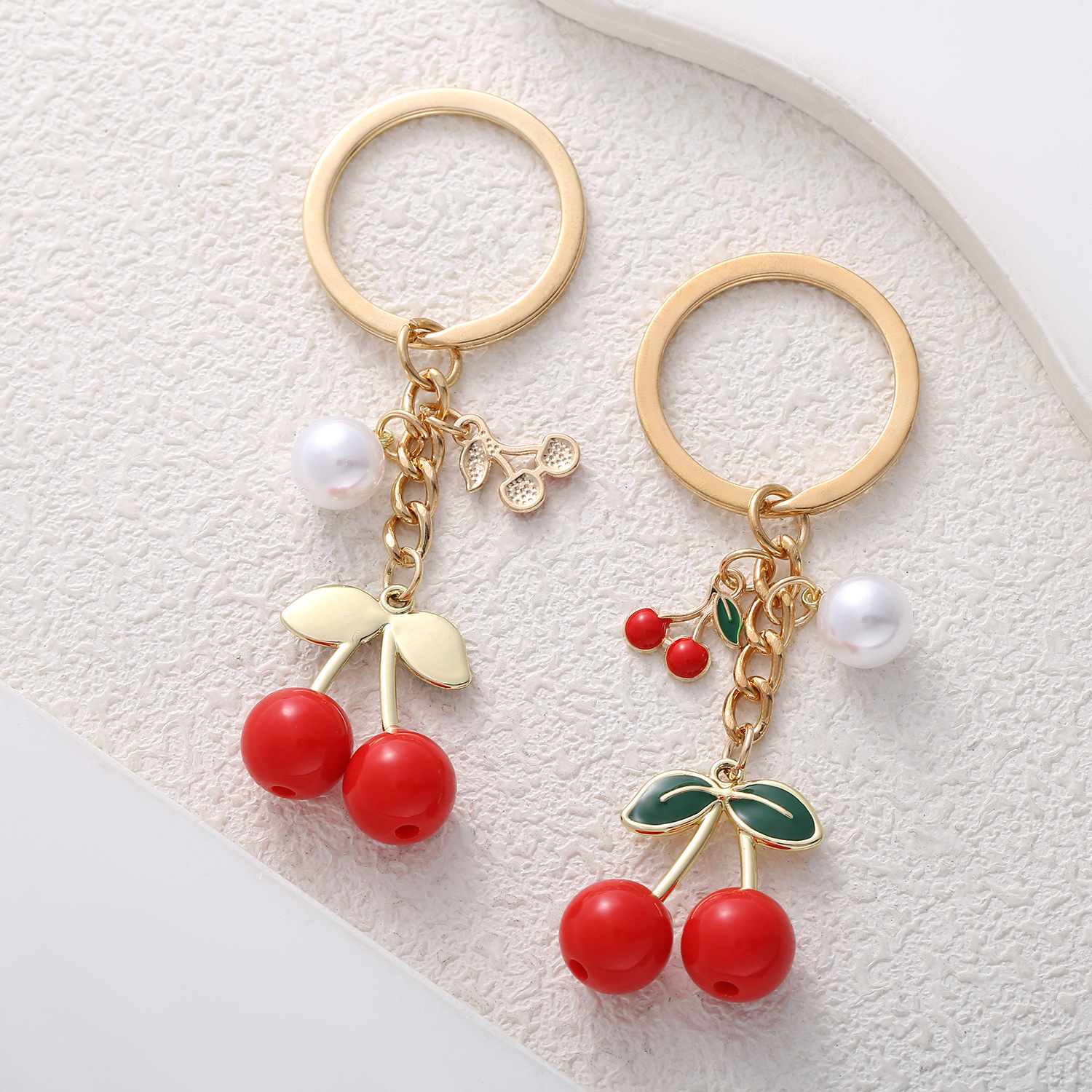 12g Weight Pearl Inlay Material 1 Piece Bag Peach Cherry Keychain Alloy Enamel Pearl Women's Cute Sweet Keychain