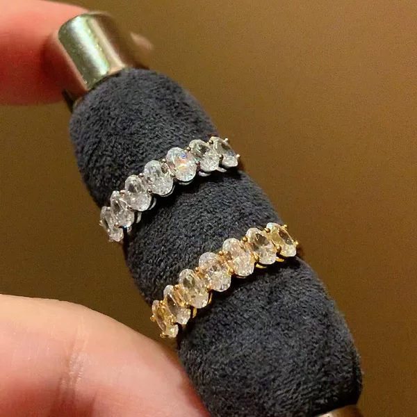Little red book with oval row drill ring women's 2024 new luxury high sense diamond row ring a generation of hair