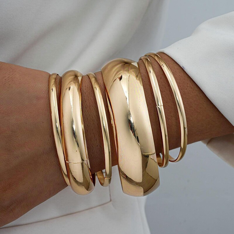 European and American Cross-Border Fashion Metal Scenery Bracelet Set for Women, Personalized Exaggerated Threaded Wide Bracelet Bracelet European and American Cross-Border Fashion Metal Scenery Bracelet Set for Women, Personalized Exaggerated Threaded Wide Bracelet Bracelet