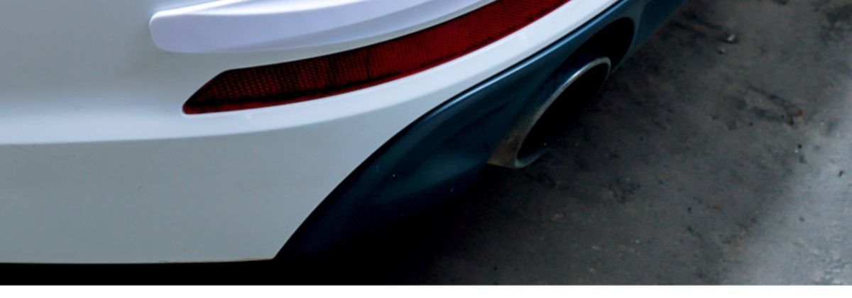 Car Front and Rear Bumper Anti-Collision Strips Carbon Fiber Pattern Protective Strips Anti-Scratch Body Scratch Protection Stickers Anti-Collision Strips