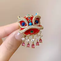 Новый изысканный красный новогодний львиный брошь маленький портативный бриллиантовый корсак льва осенью и зимой с высококачественными украшениями