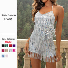 �羳Ů�bҹ���L�����W���B��ȹѝ�r������¶���@�����Kɫ���B�wѝ