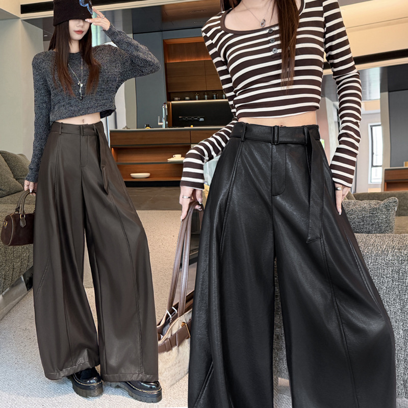 Brown retro PU leather pants for women, 2026 autumn/winter new collection, loose-fitting, versatile, casual style, balloon wide-leg pants Brown retro PU leather pants for women, 2026 autumn/winter new collection, loose-fitting, versatile, casual style, balloon wide-leg pants