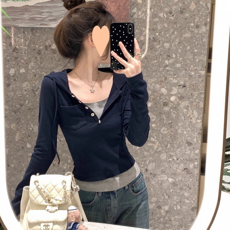 厂家直销秋季修身显瘦百搭假两件连帽上衣短款撞色拼接正肩长袖T|undefined