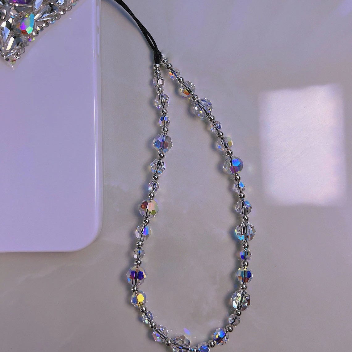 Iridescent Faceted Crystal Phone Chain Versatile Sparkling Glass Bead Short Wrist Strap Women's Bag Accessory Wholesale