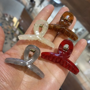�W�t����ɫ�ɐ۾���Сץ�A�n���߅Сצ�A��Ů�ļ�ɫ���X�ױP�l��