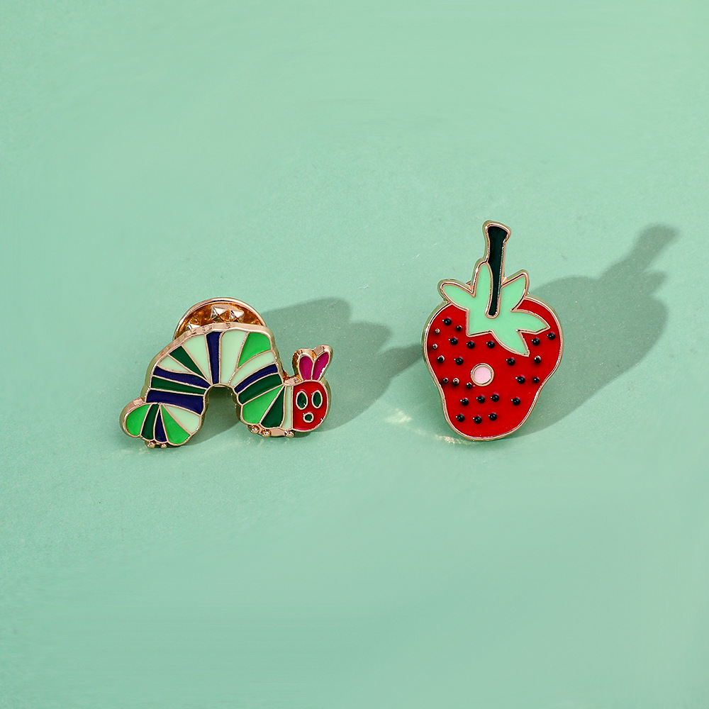4g Weight Brooches Classification Holiday, Daily Occasion Alloy Material Cartoon, Strawberry Pattern Unisex Gender Enamel Design Casual, Cute Style Casual Cute Pin Cartoon Strawberry Alloy Enamel Unisex Brooches 15