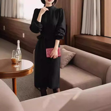 品牌2024秋季优雅风气质女装摇粒绒长袖高领A字裙连衣裙代理加盟