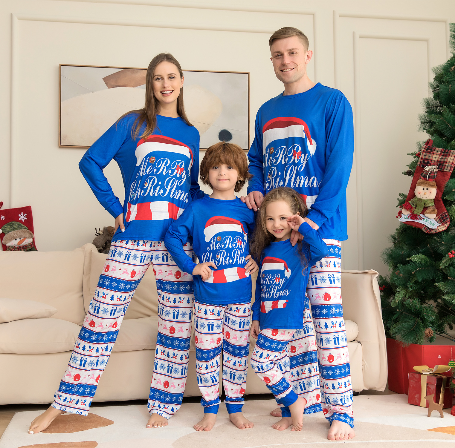 Christmas Striped letter-print home suit pajamas suit Santa hat family suit_voghion.com