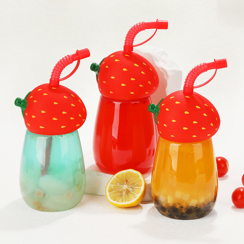 Tapa sellada en forma de fresa creativa, bebida transparente para barriga grande, taza de paja de PET de plástico para niños, botella de bebida de jugo