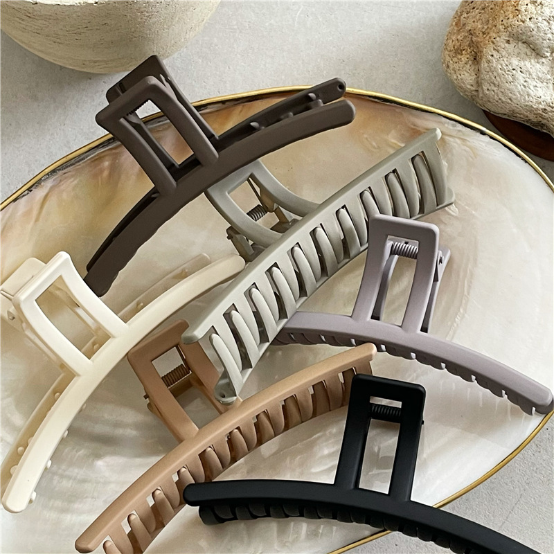 Elegant plastic fashionable hairgrip