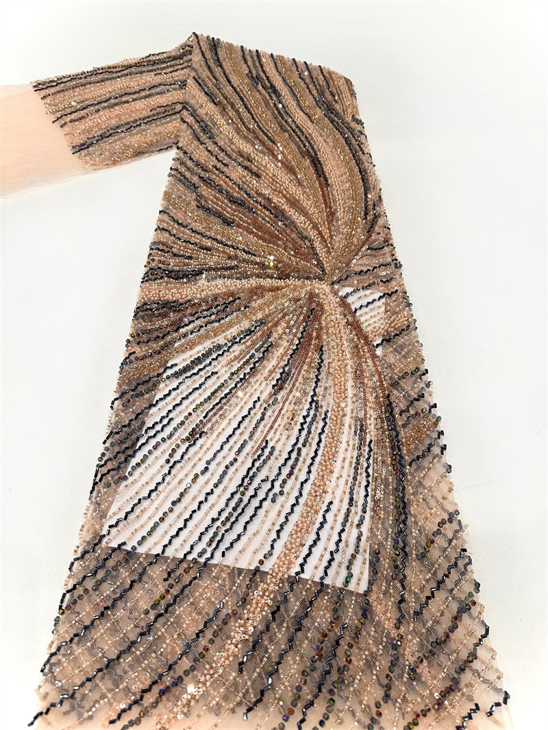 Tejido de malla de bordado de industria pesada bordado de tubo de perlas tridimensional vestido de boda cena tela de moda spot transfronterizo