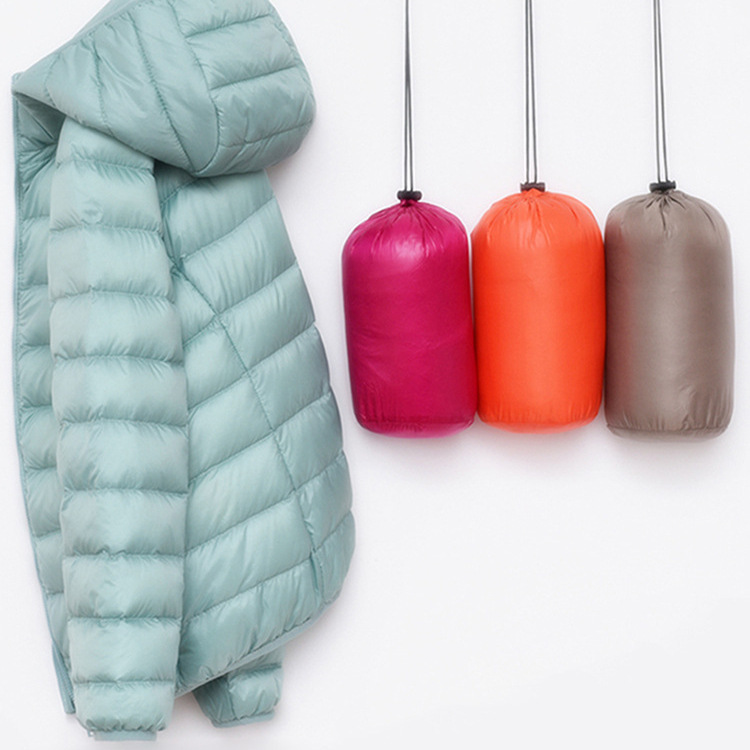 Lightweight down Jacket Women's New Short Hooded Warm White Duck down Fashionable Popular Autumn and Winter Large Size Lightweight Jacket