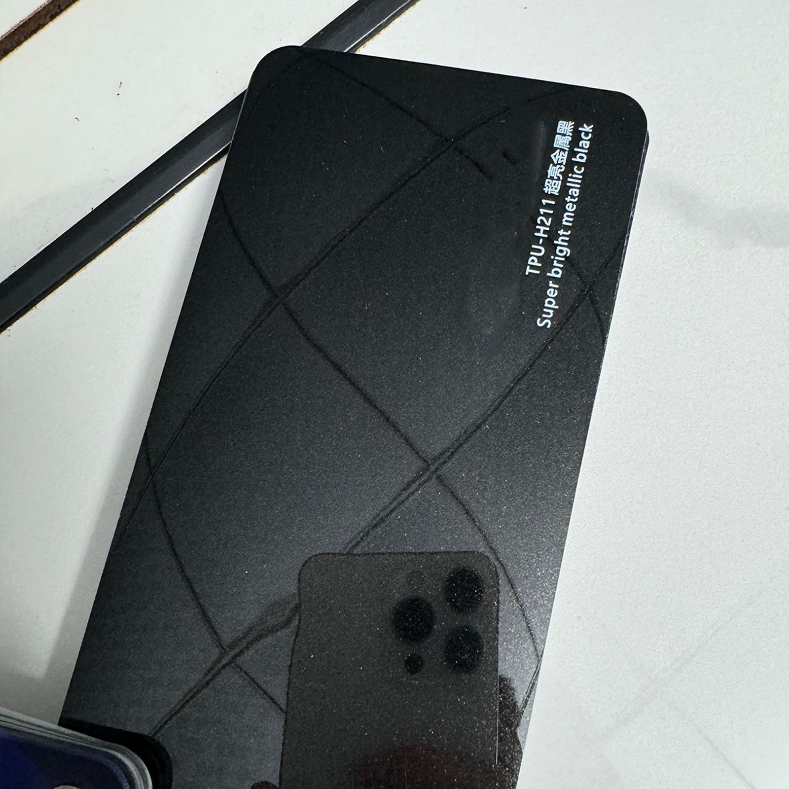 Blue Apple Green for | Tesla Car paint protective film - tpu-super-bright-metallic-black-tesla-cybertruck-dedicated-car-cutting