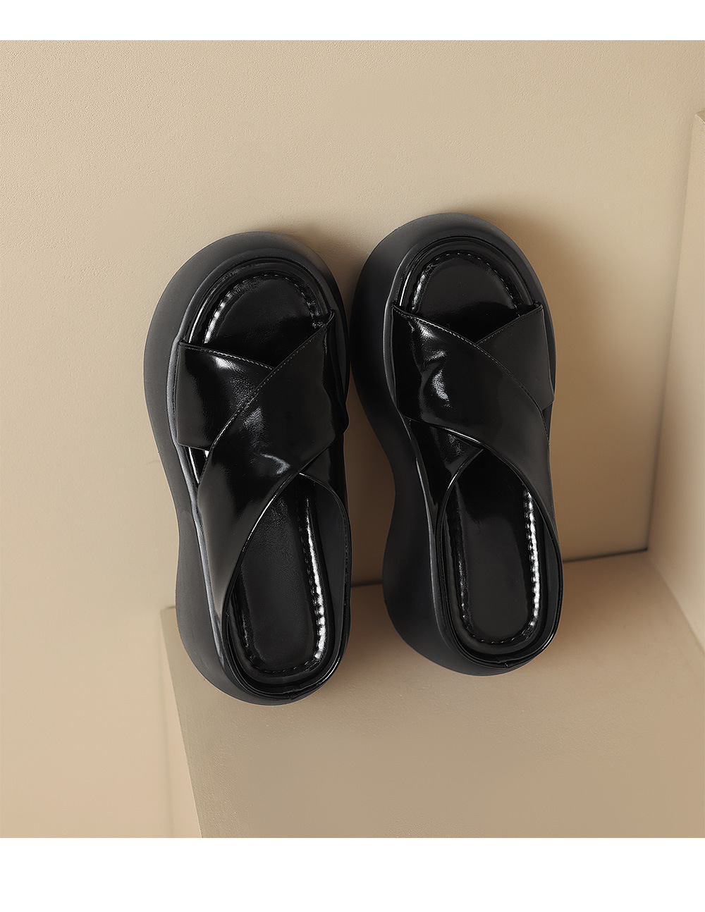 Dép sandal nữ quai chéo đế xuồng cao cấp, dây chéo mảnh, đế dày tăng chiều cao, thoải mái đi hè — Màu đen, Màu vàng, Màu bạc chi tiết 18