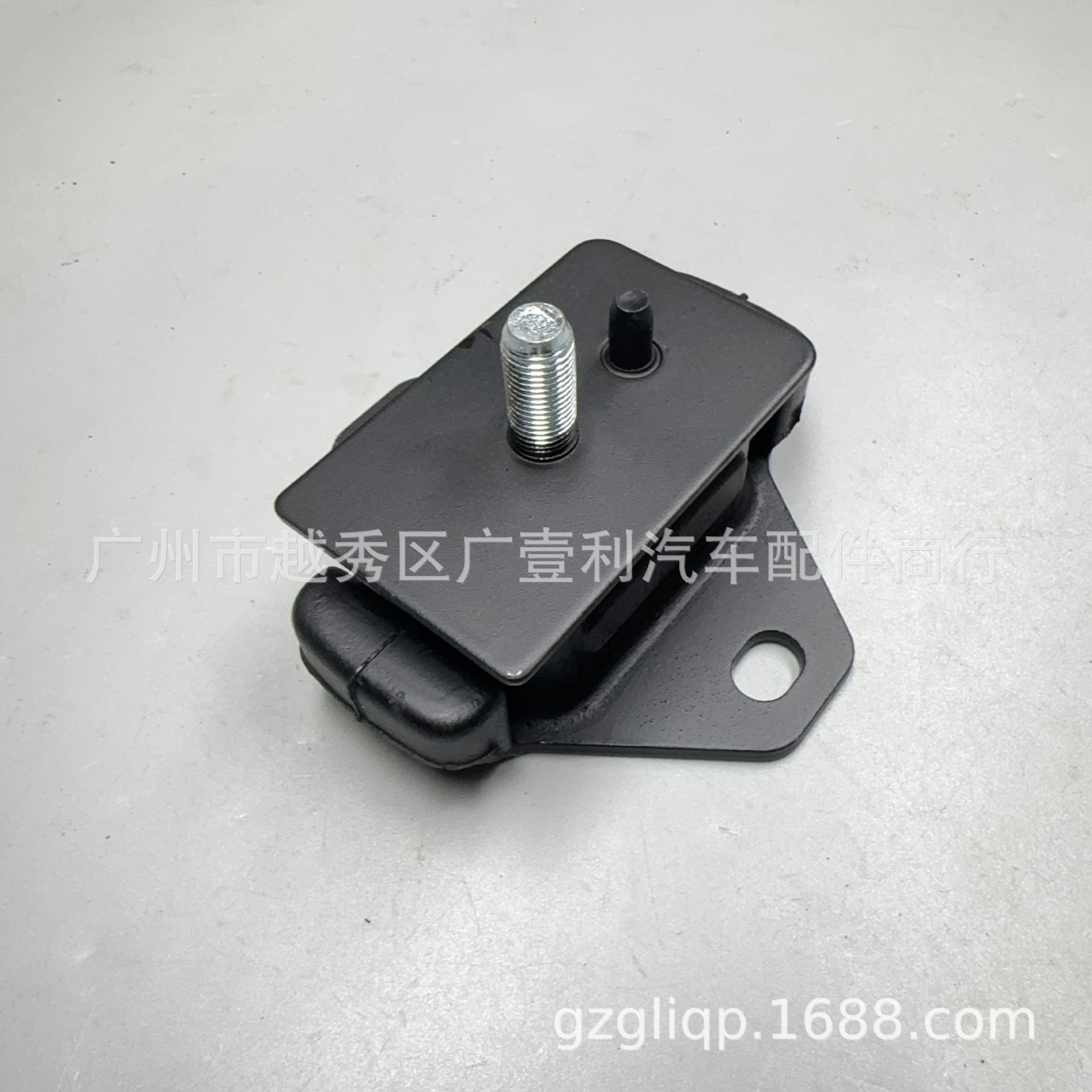 Applicable 12361-54121 12361-54120 12361-62130 HIACE 2L 3L Foot Adhesive