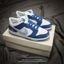 ���＃ԭdunk���h�׼tУ�@��Ů��H�p�����m�����ٴ�ͬ�����e��Ь