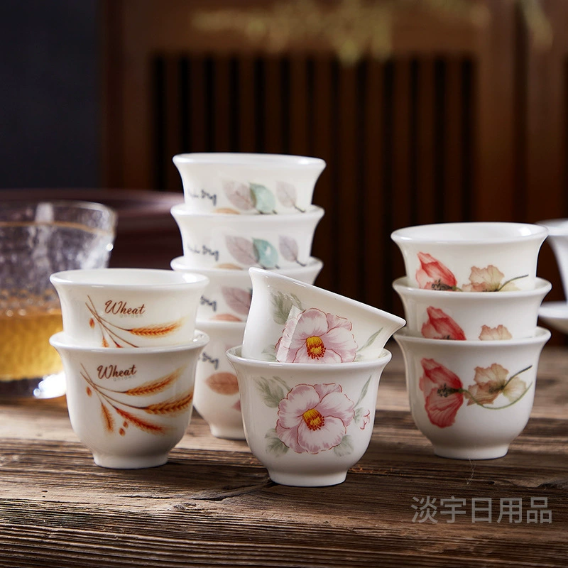 Высокое значение керамический бокал для вина Винный бокал Старомодный маленький бокал для вина Бытовая чашка для воды Кунг-фу Чайная чашка для поклонения