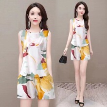 �r�б��z�¿����e�\�ӷ����bŮ���ɼ������b���Ķ�ѝŮ�o�䱬��