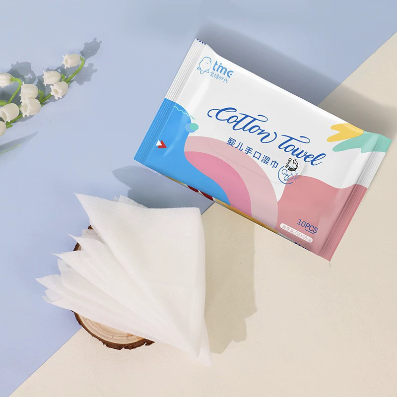 Большое количество готовых влажных салфеток, упаковка по 10 штук, салфетки для рук и рта, маленькая портативная упаковка, мягкие очищающие салфетки, прямая поставка от производителя.