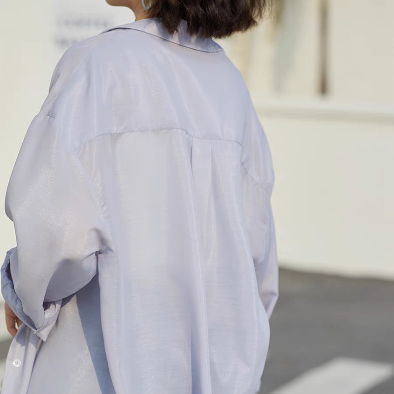 Shiny mercerized sunscreen shirt sunscreen is not too much light and breathable all-match salt shirt