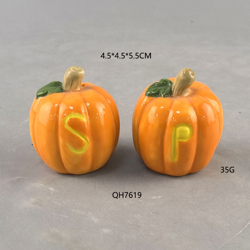 Creatividad transfronteriza Halloween adorable mini calabaza picante de cerámica botella de sabor de cerámica condimento frasco de cerámica artesanía