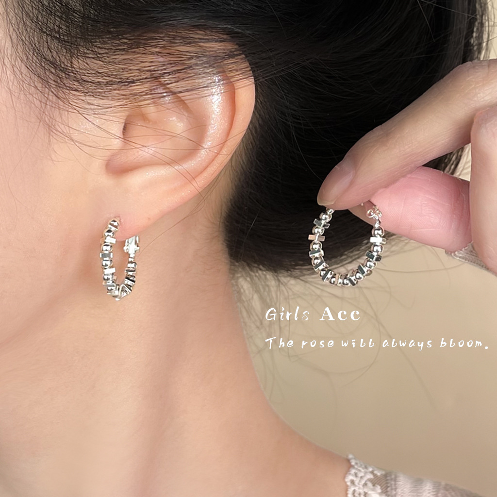 eryumote_0005_耳语场景新水印 拷贝 5.jpg