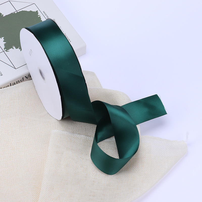 4cm cinta de poliéster arco DIY cinta de satén ramo de la torta de la fruta caja de regalo embalaje accesorios de ropa de color