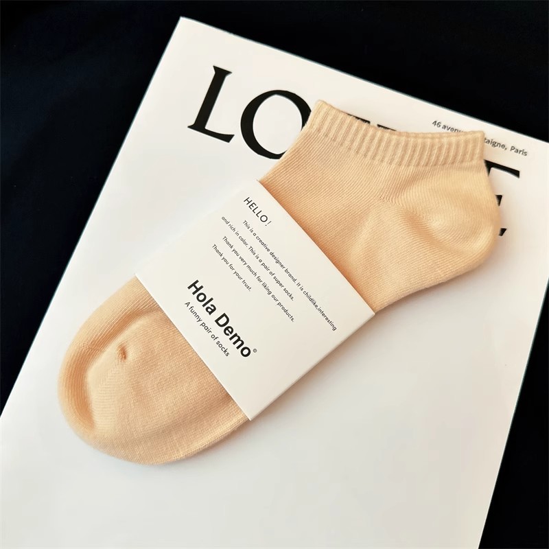 카키색 짧은 튜브