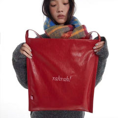 新品「rahrah!」袋は色の刺繍の線のオリジナルの大容量の気質のショルダーバッグにぶつかります。