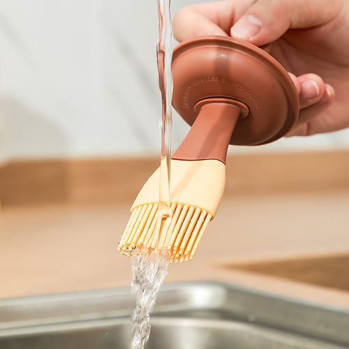 Kitchen Silicone Oil Brush, Household High-Temperature Resistant Oil Brush, Oil Bottle Integrated Seasoning Bottle, BBQ Brush, Pancake Oil Brush Bottle