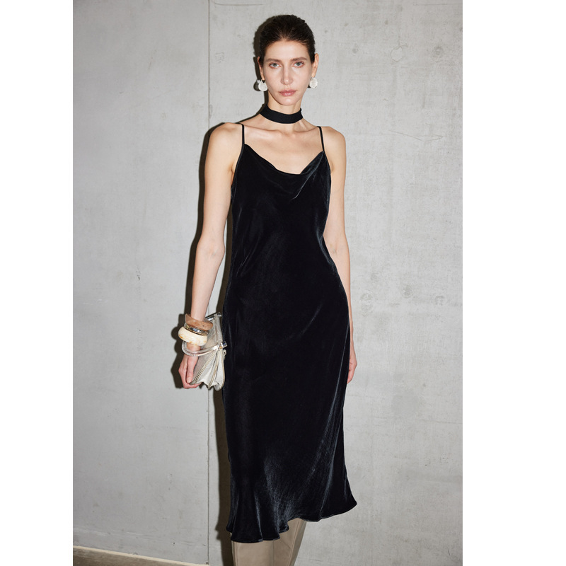 Silk Velvet Suspender Dress for Women, Can Be Worn Inside or Outside, High-End Feel, Swing Collar, Over-The-Knee, Extra-Long Mulberry Silk Dress