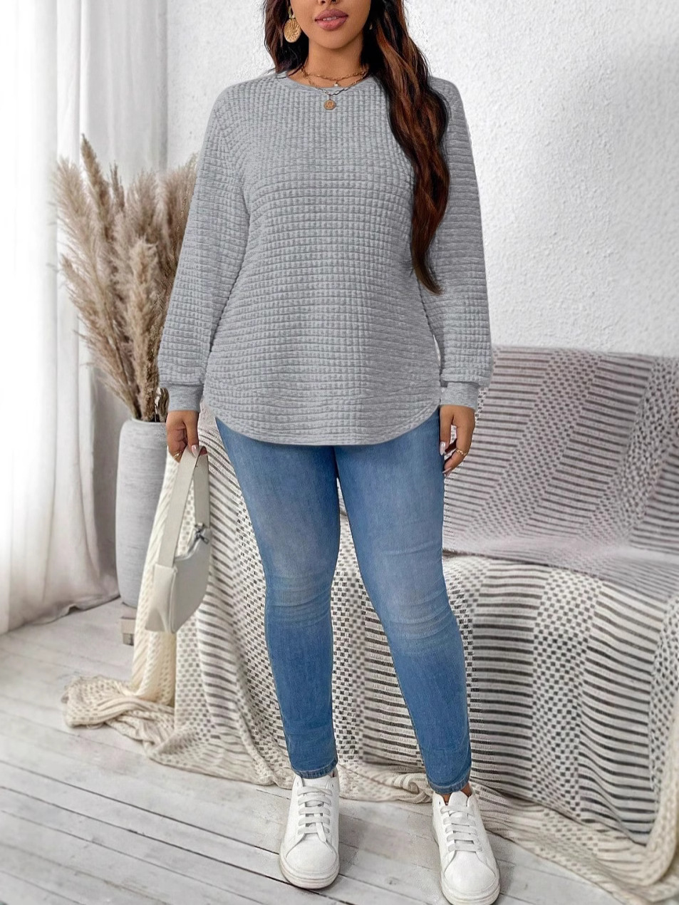 Transfronterizo de ropa de mujer de tamaño grande nueva camiseta casualidad de color sólido cuadrado con cuadrícula y redonda de abbillado otoño y invierno
