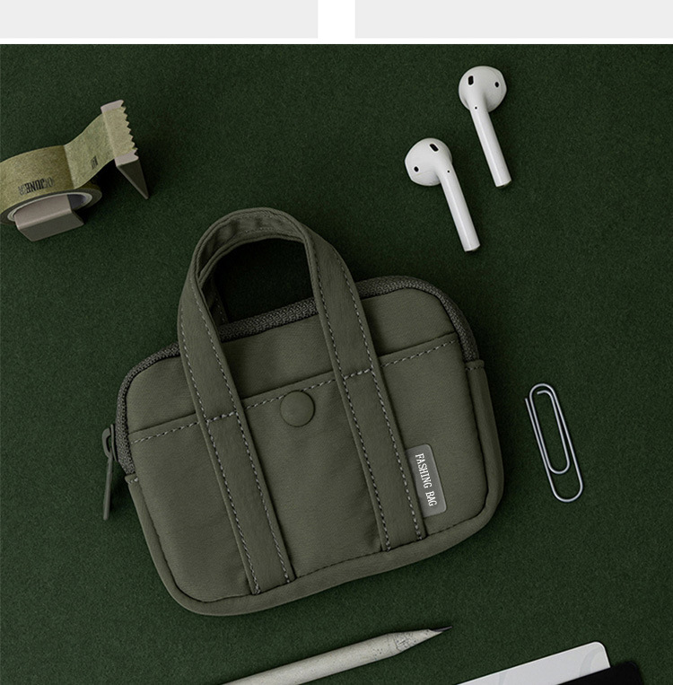 1705#그레이 아미 그린