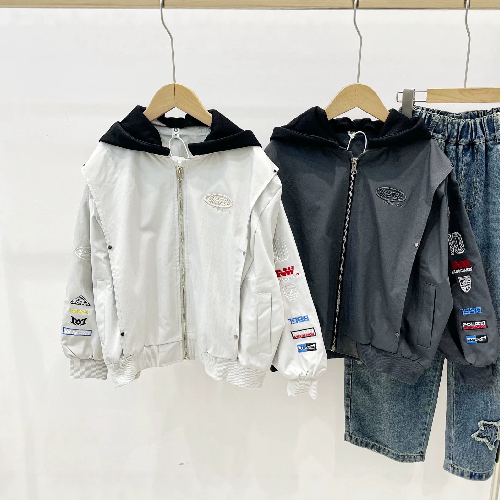 【Qingdao cloud warehouse, free shipping for single item】Autumn American-style motorcycle detachable hooded baseball jacket 082127