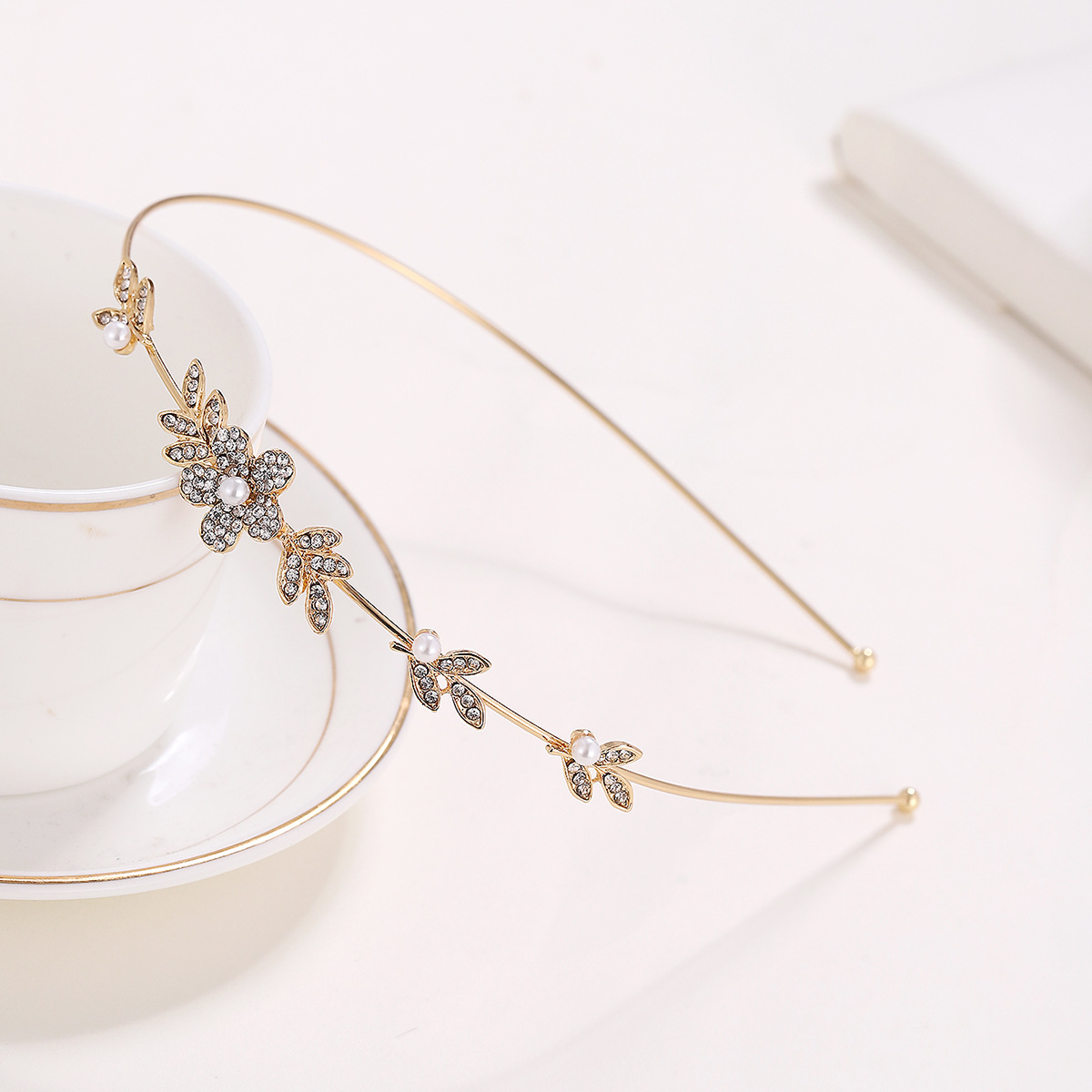 Süss Blume Bogenknoten Metall Überzug Künstliche Perlen Strasssteine Haarband display picture 4