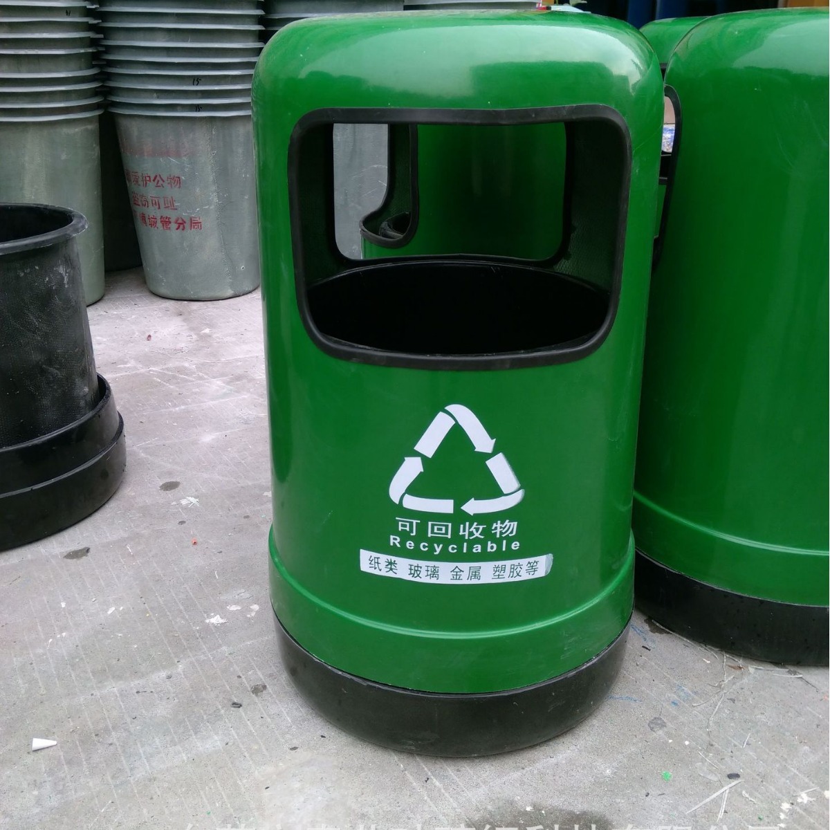 厂家销售 玻璃钢垃圾桶   户外垃圾桶  玻璃钢垃圾桶批发