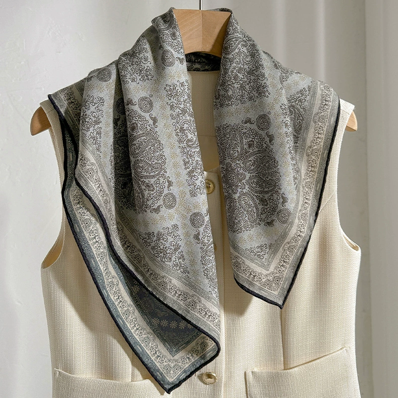 Double-sided scarf, silk neckerchief, light luxury style