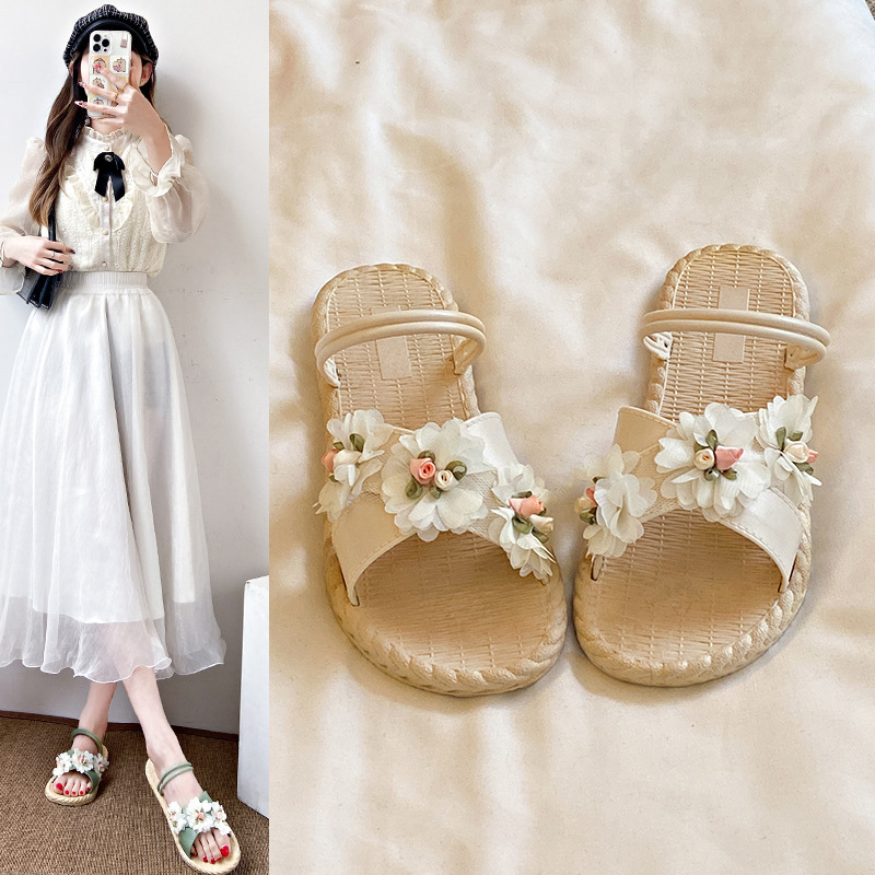 New Versatile Sandals and Slippers for Women, Summer Outer Wear, Fashionable Outings, Fairy Style with Skirts, Seaside Beach Sandals