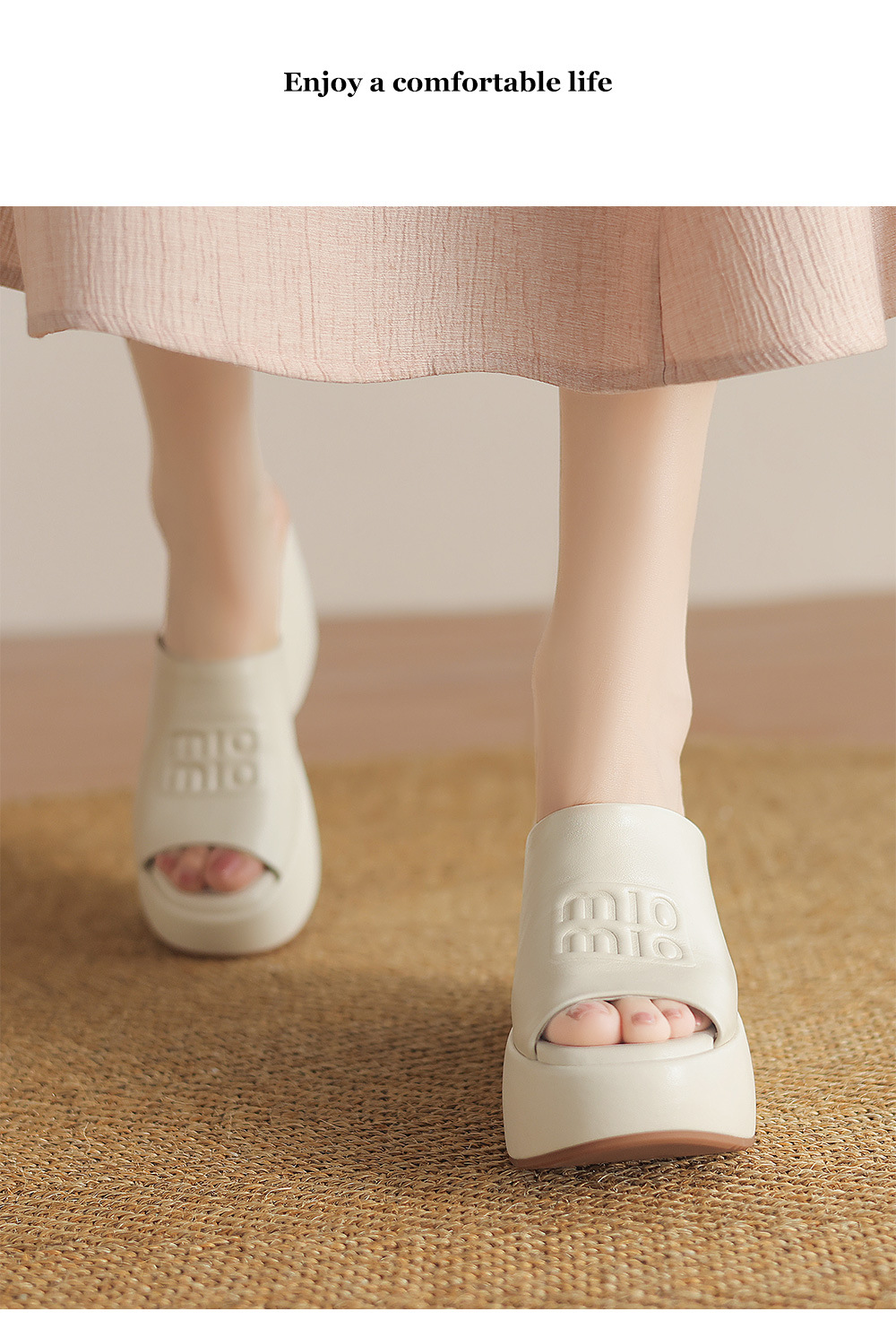 Dép sandal nữ xỏ ngón đế dày in chữ mùa hè da thật — màu be chi tiết 9
