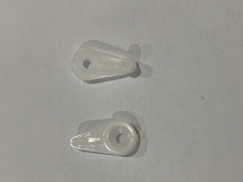 メーカー直供たんす鏡ガラスクリップ固定取付クリップ穴なしプラスチック鏡釘ガラス鏡ボタン|undefined