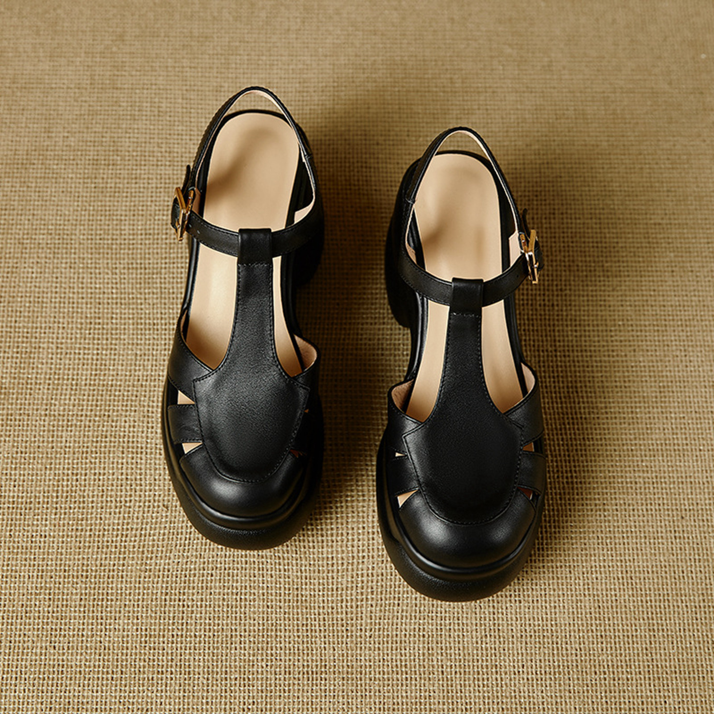 Sandal nữ quai chữ T đế xốp dày phong cách La Mã — đen
