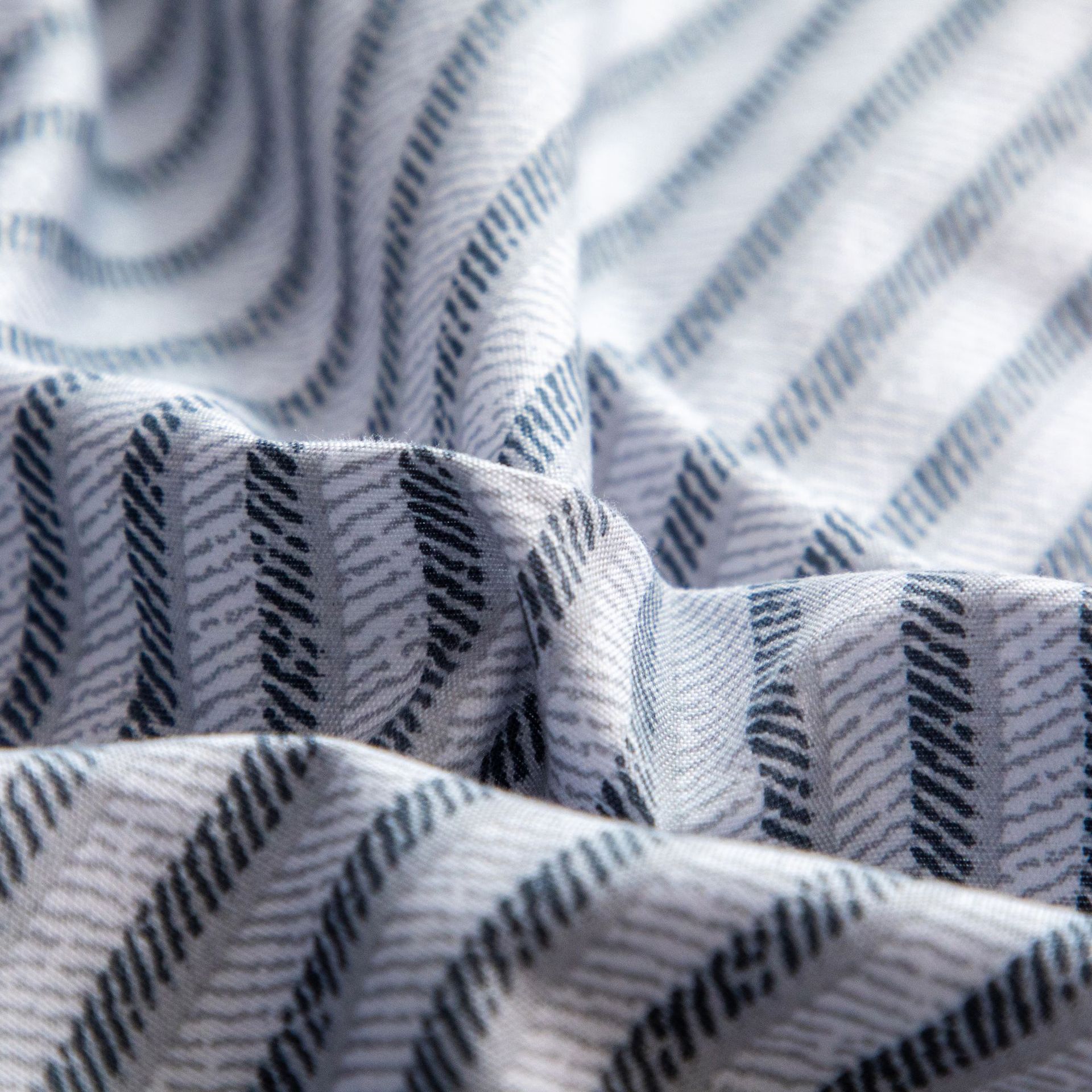 【亚马逊专供】厂家直销 2021新款批发条纹被-蓝