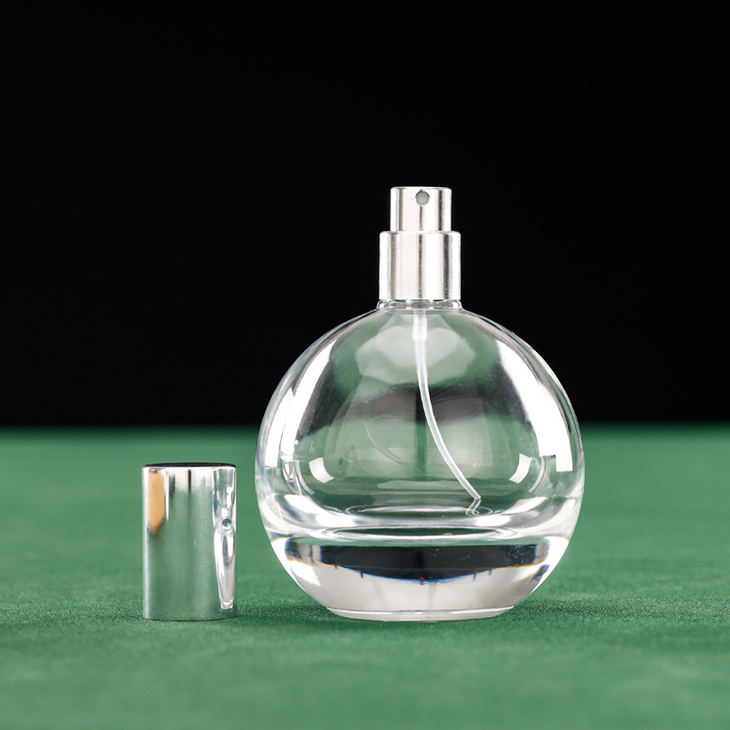 Inventario al por mayor 75ml de material blanco de vidrio de perfume fragrante botella 15 botella vacía de cosméticos spray