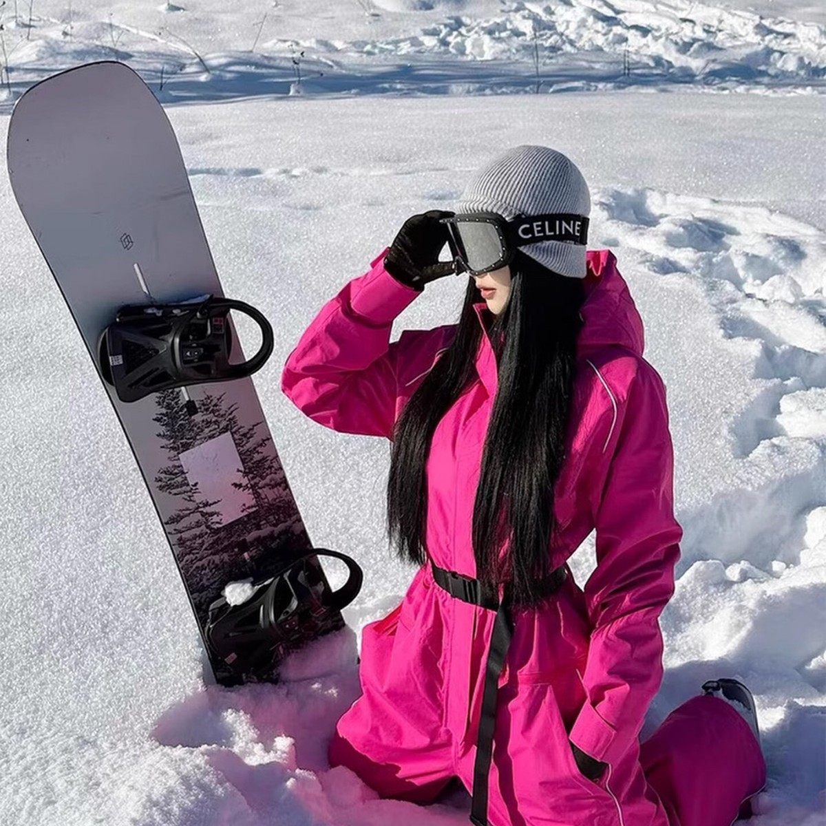 Ldab Rose Red Ski Suit Set for Women 2026 Autumn and Winter New Outdoor Waterproof and Warm Ski Suit Equipment for Single and Double Boards